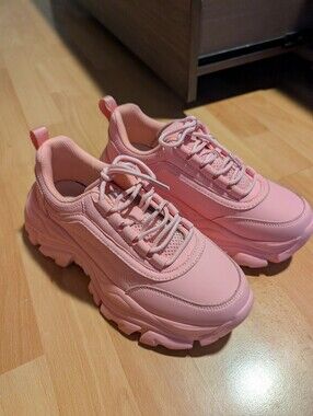 Lucky Step Platform Sneakers
